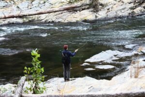 best time to visit Broken Bow Oklahoma fly fishing lower mountain fork river
